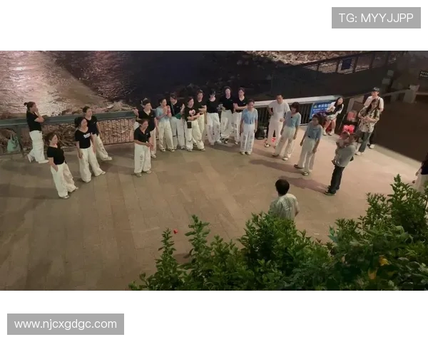 成都街舞队荣登全国街舞速度排行榜第三名引发热议