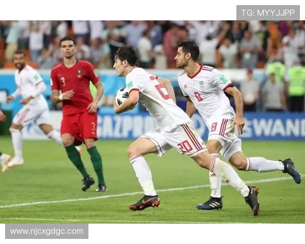 伊朗与中国足球比赛比分揭晓精彩瞬间回顾与分析