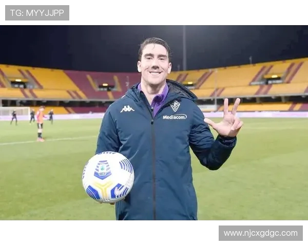 弗拉霍维奇的崛起之路:从天才少年到意甲锋线新星的传奇旅程 弗拉霍维奇的崛起之路:从天才少年到意甲锋线新星的传奇旅程