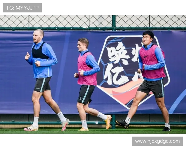 拉波尔特的传奇之路：从新星崛起到足球巨星的辉煌历程