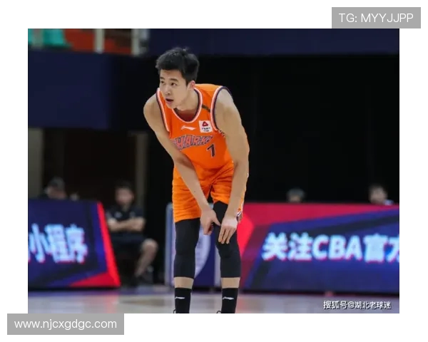 南京足球队以86分领跑总决赛积分榜展现强劲实力和夺冠希望