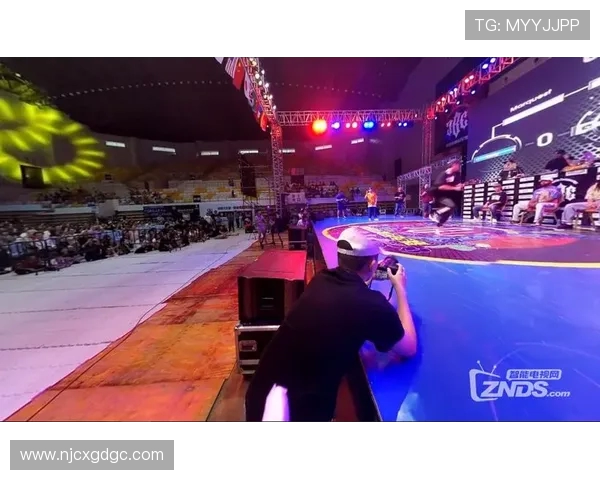 成都街舞队状态全景解析与风格对比探讨