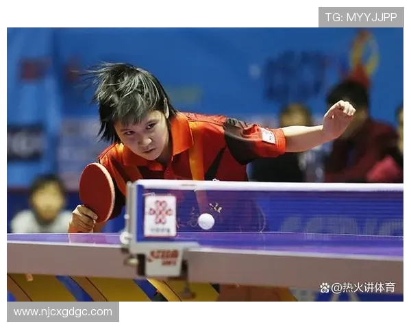 杨丽专访：从青涩小将到乒乓球传奇的辉煌历程回顾