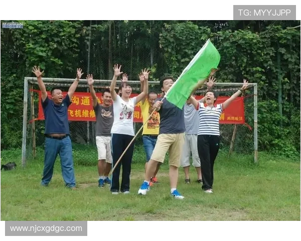 武汉攀岩队创新阵地战术探索助力竞技水平提升与团队凝聚力增强