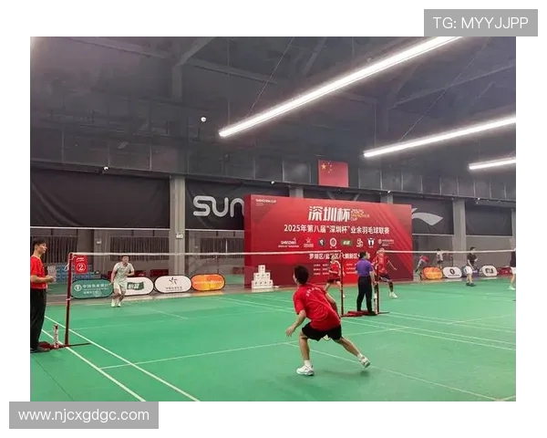 深圳羽毛球队在羽毛球比赛中创下新高经验排名引发广泛关注与期待