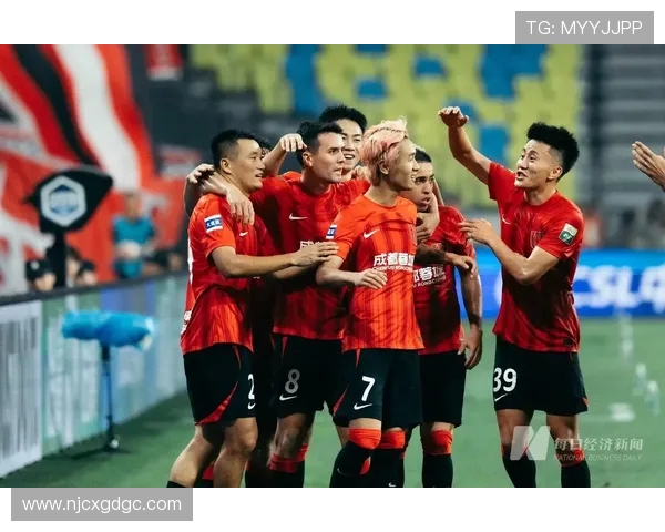 广州足球队与成都足球队的速度对决赛后分析与战术总结