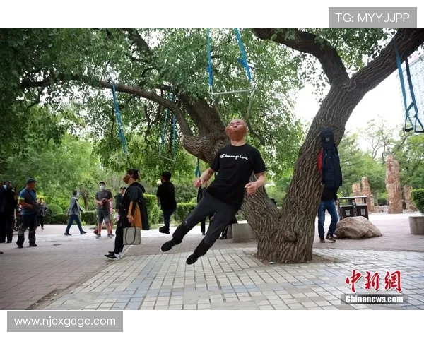 极限运动女王杨娜的成功秘诀与挑战之路揭秘